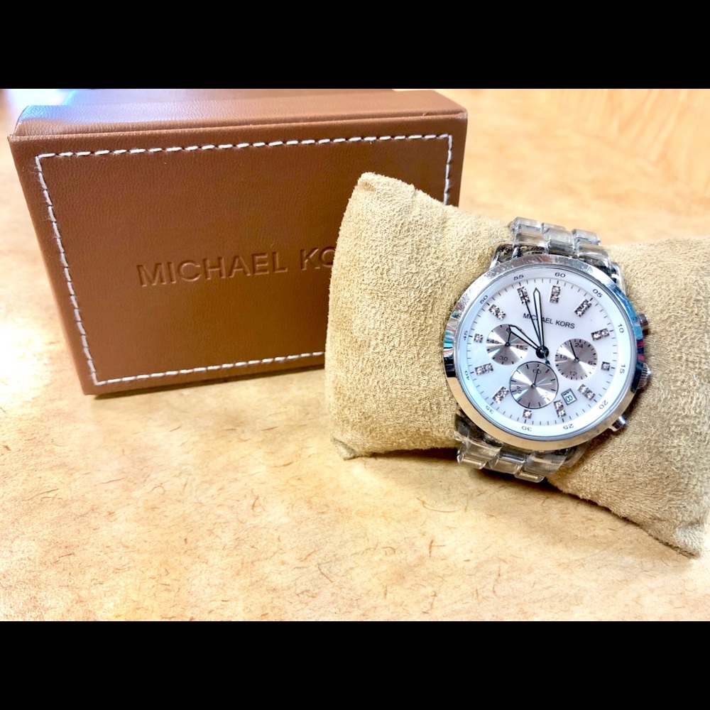 AUTHENTIC MICHEAL KORS WATCH
